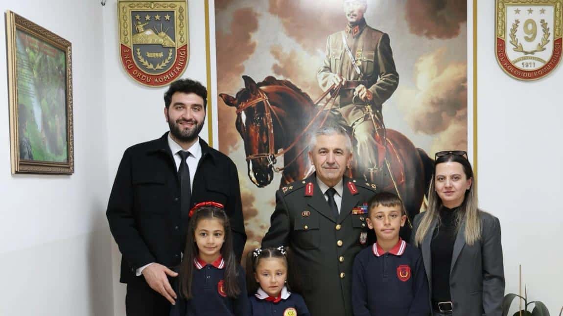 23 Nisan Ulusal Egemenlik ve Çocuk Bayramı Kapsamında Ardahan Garnizon Komutanlığına Ziyaret 